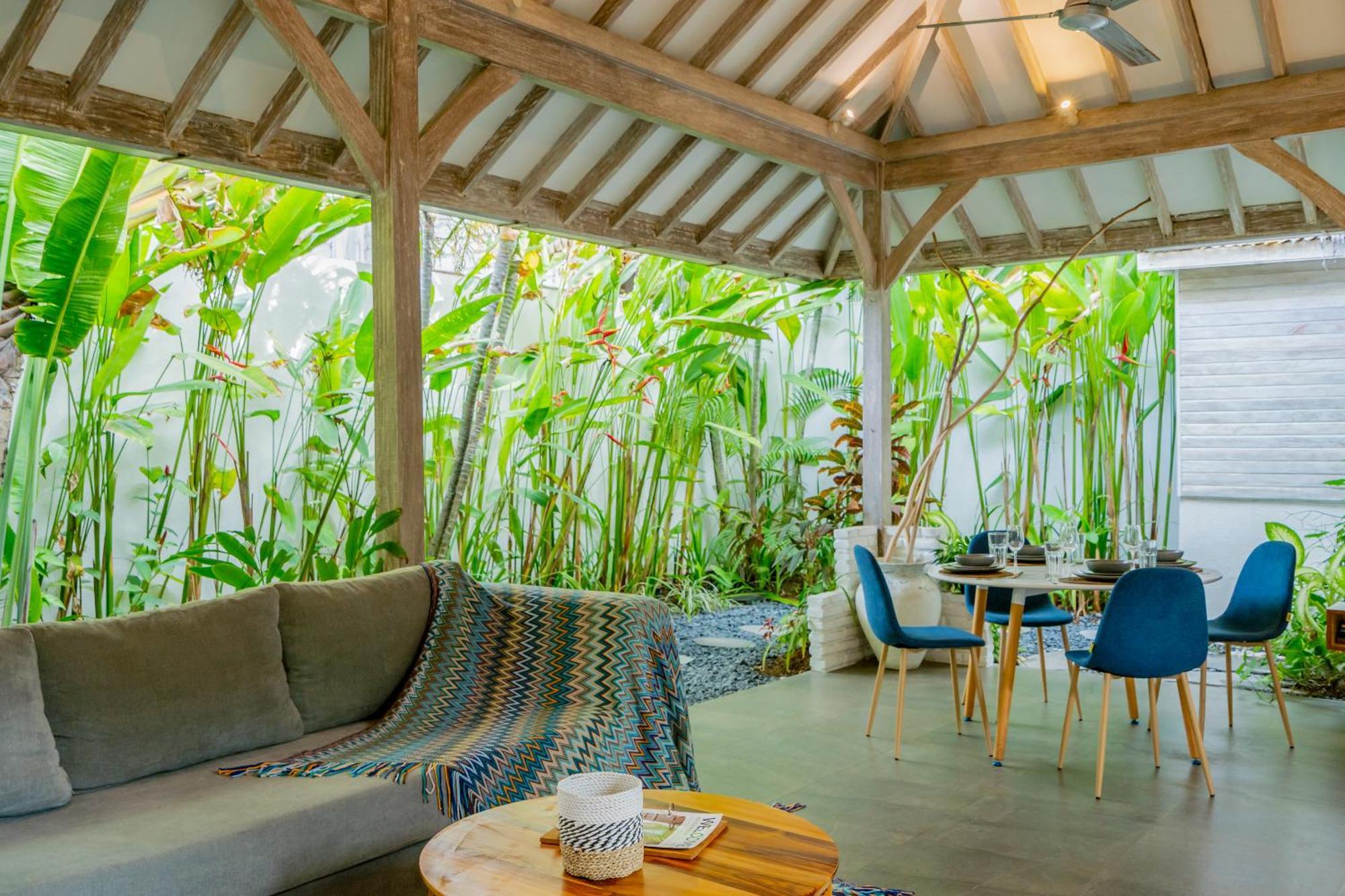 Mundaka Villa By Betterplace Canggu Екстериор снимка