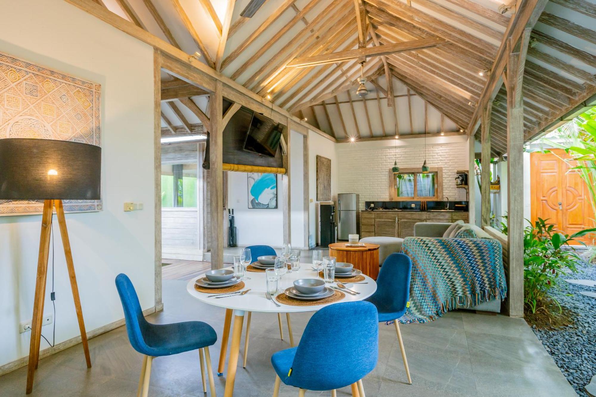 Mundaka Villa By Betterplace Canggu Екстериор снимка